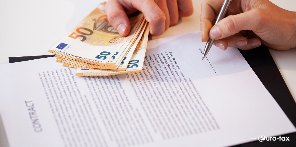 Bani în euro și contract de muncă
